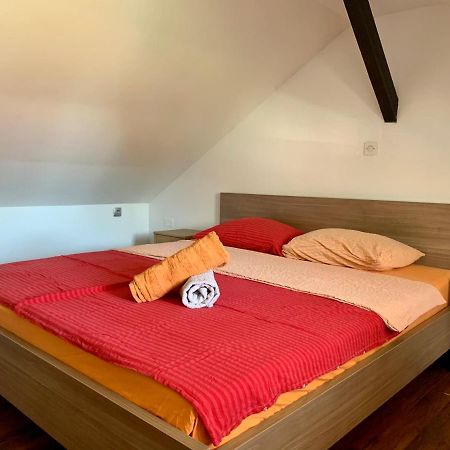 Hotel Peachy House Bezigrad Liubliana Exterior foto